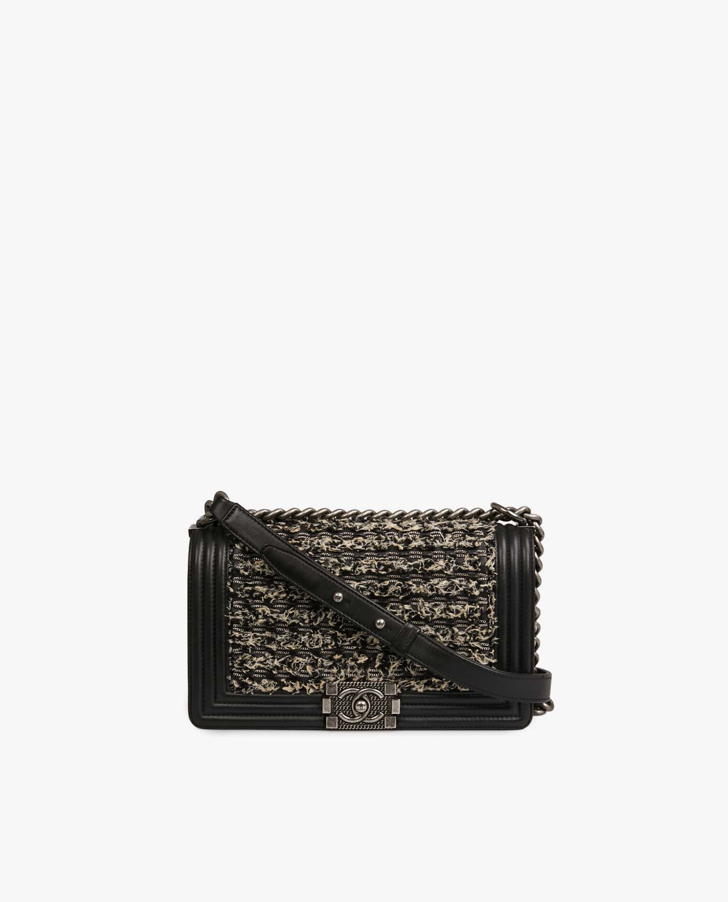 Chanel — Boy Chanel leather and tweed bag Year 2016-2017