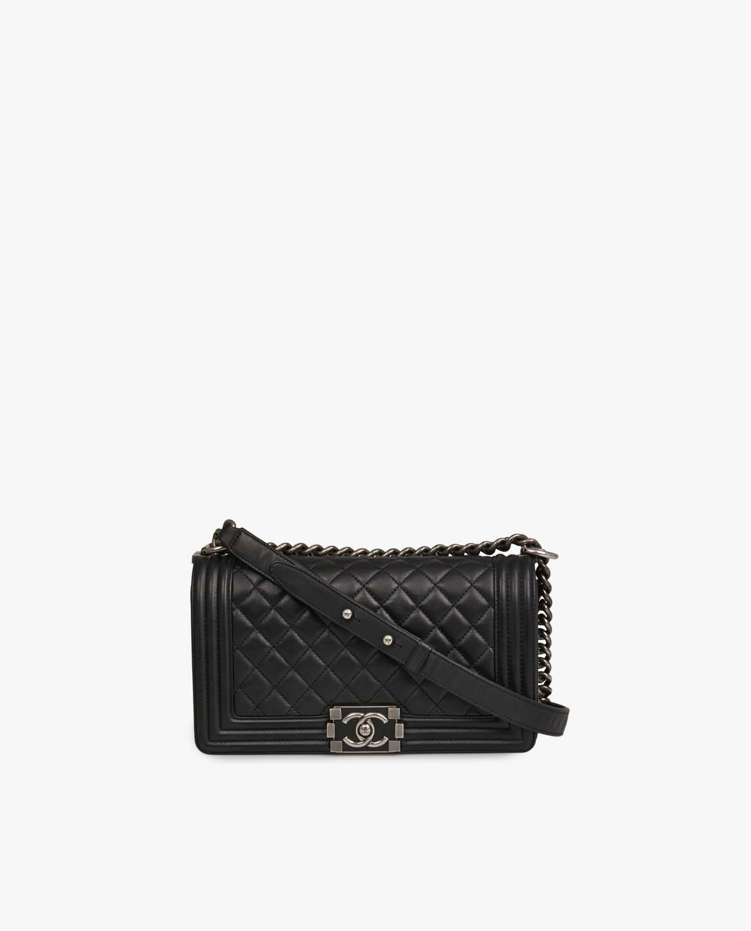 Chanel — Boy Chanel bag black lambskin leather