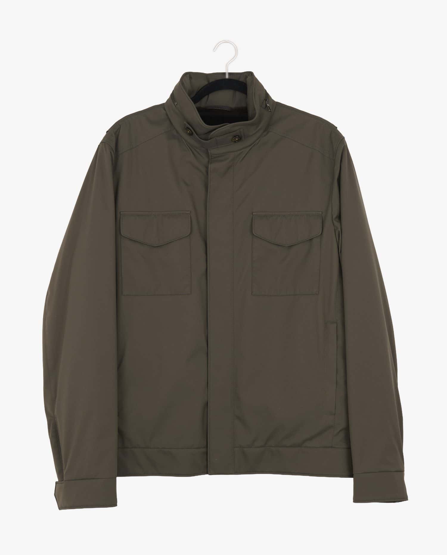 Loro Piana — Veste Loro Piana Traveller kaki