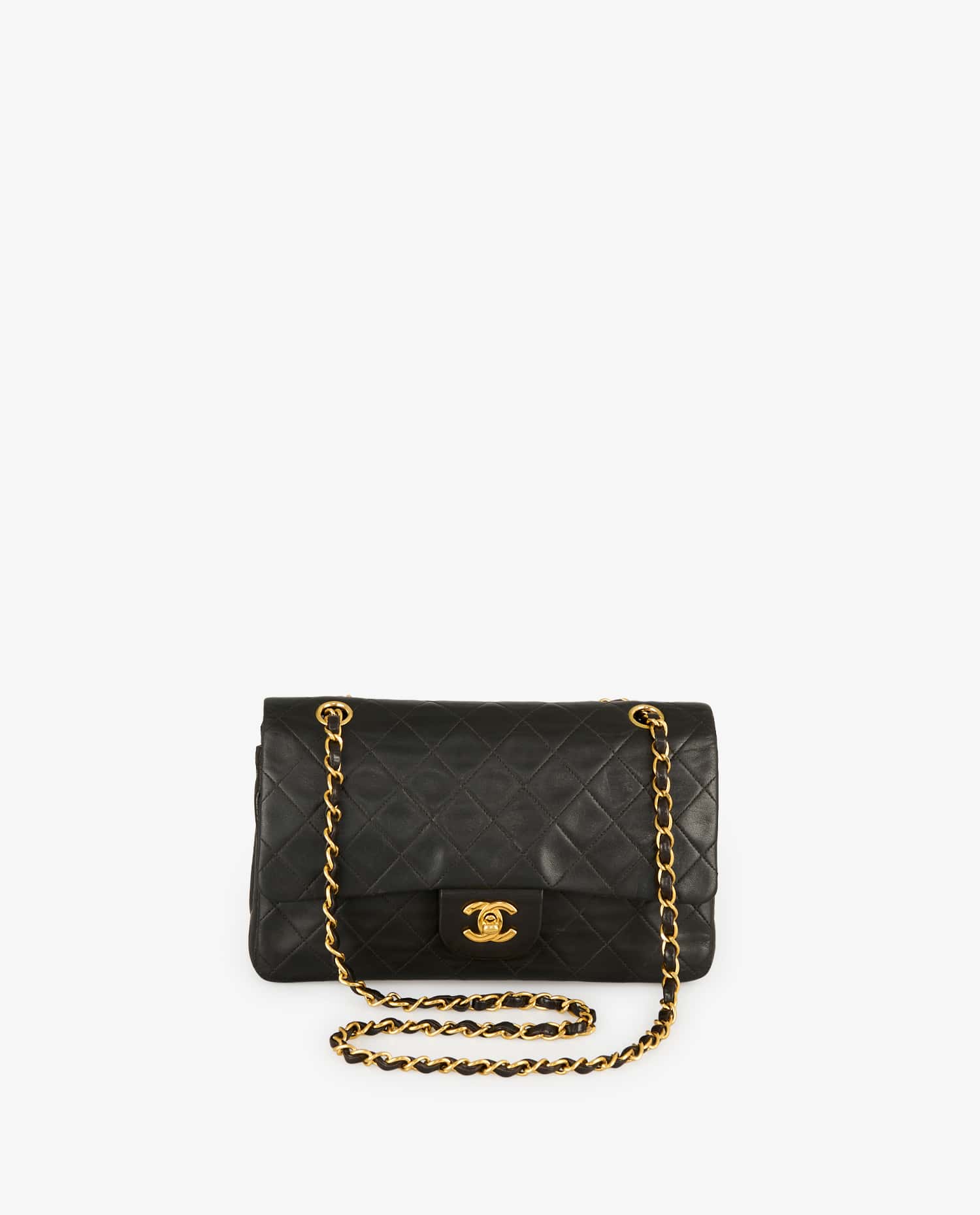 Chanel — Chanel vintage black Timeless 25cm Bag