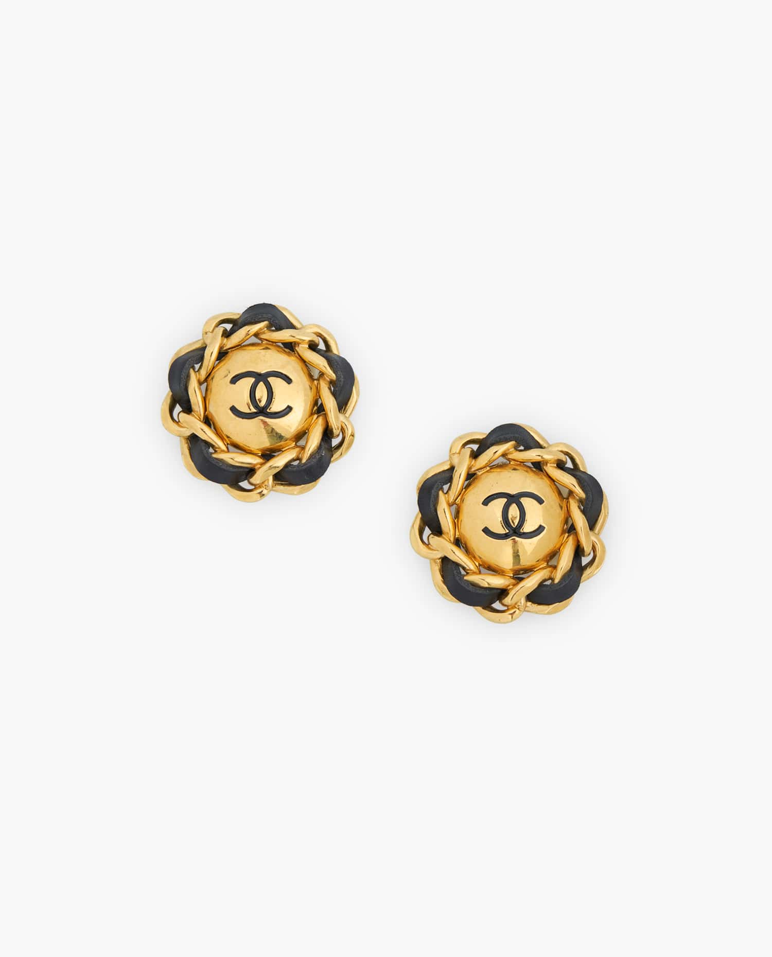 Chanel — Chanel Collector vintage clip-on earrings