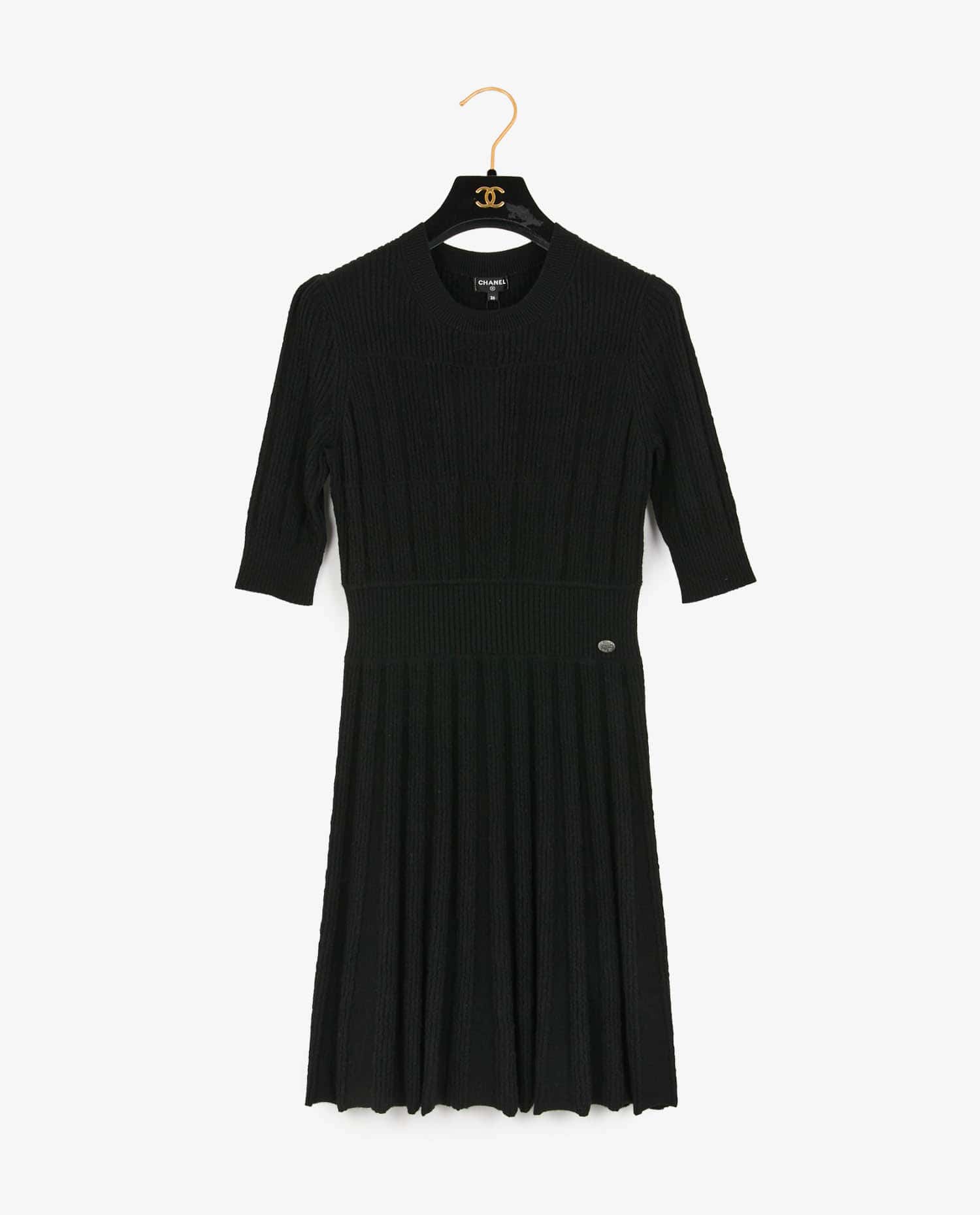 Chanel — Chanel piece · English translation pending · Ref. 3607
