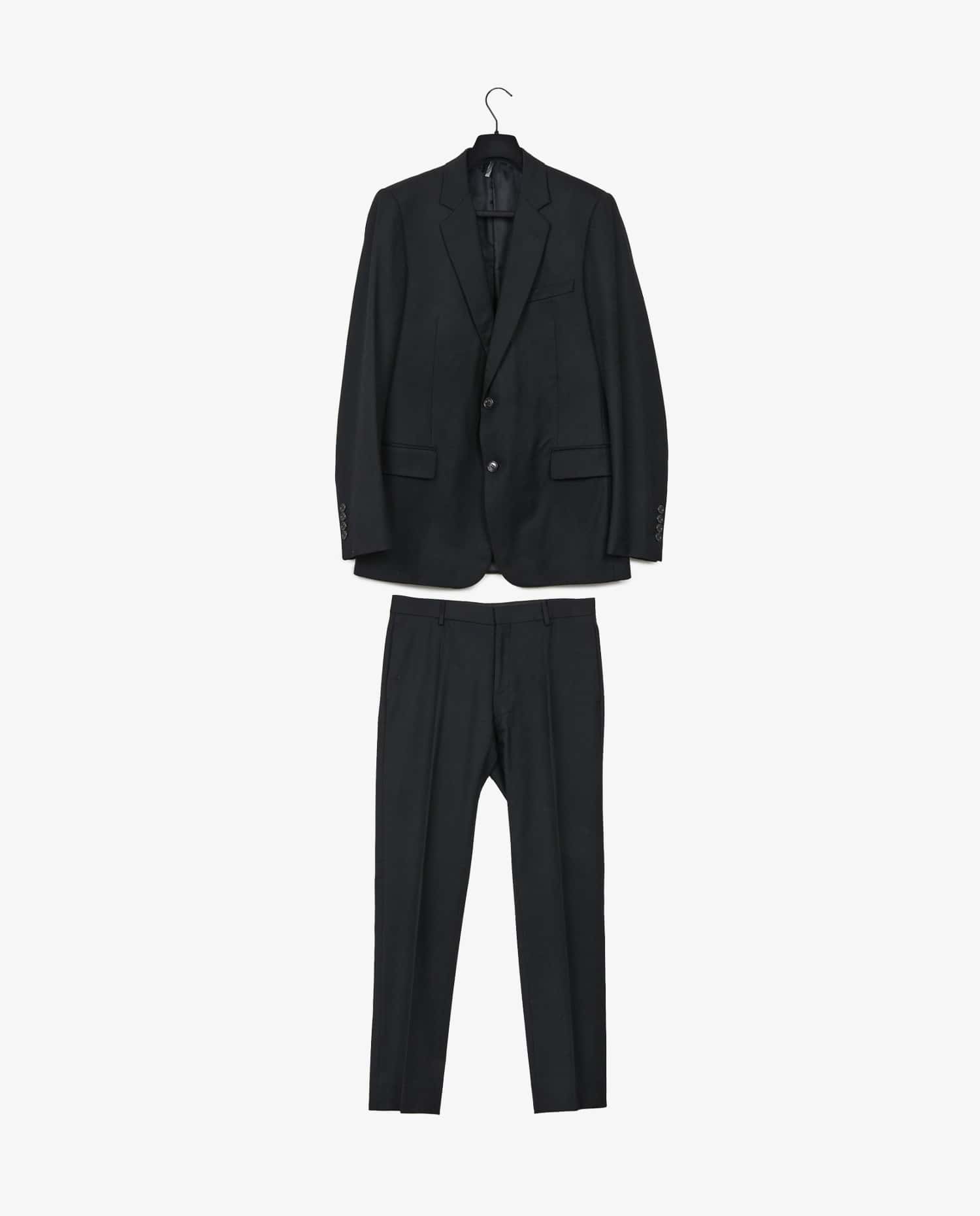 Christian Dior — Costume Dior by Slimane