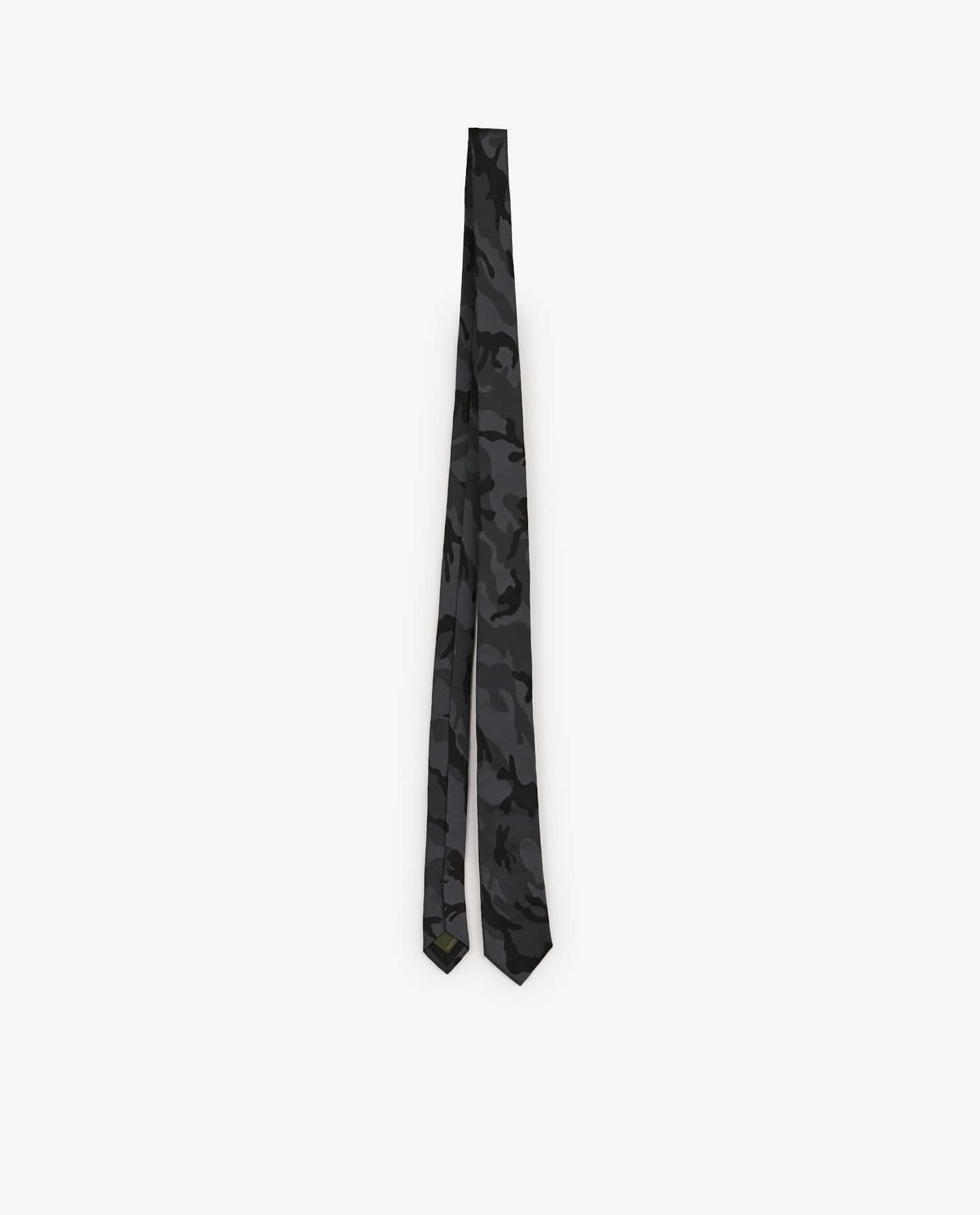 Valentino — Valentino camouflage tie