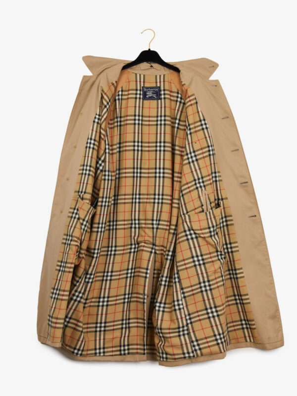 Vintage Burberry trench coat Old Fashioned Club Paris I Vente et Achat d Articles de Luxe de Seconde Main